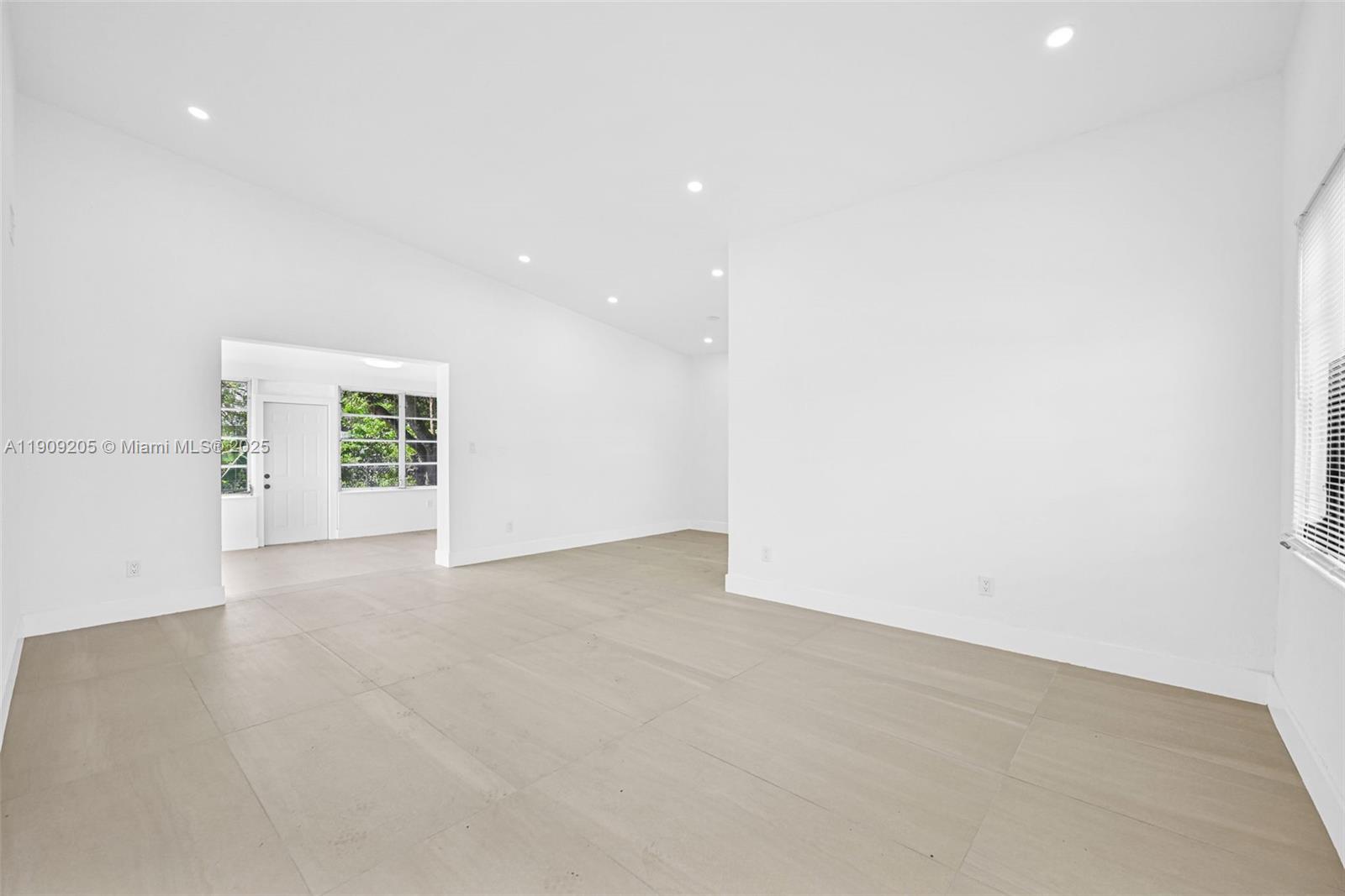 FLEETWOOD GARDENS SEC 1 - Residential