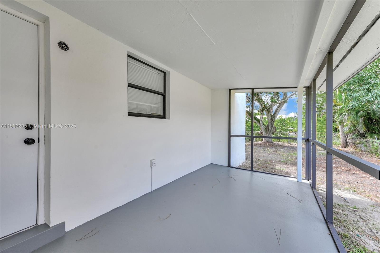 FLEETWOOD GARDENS SEC 1 - Residential