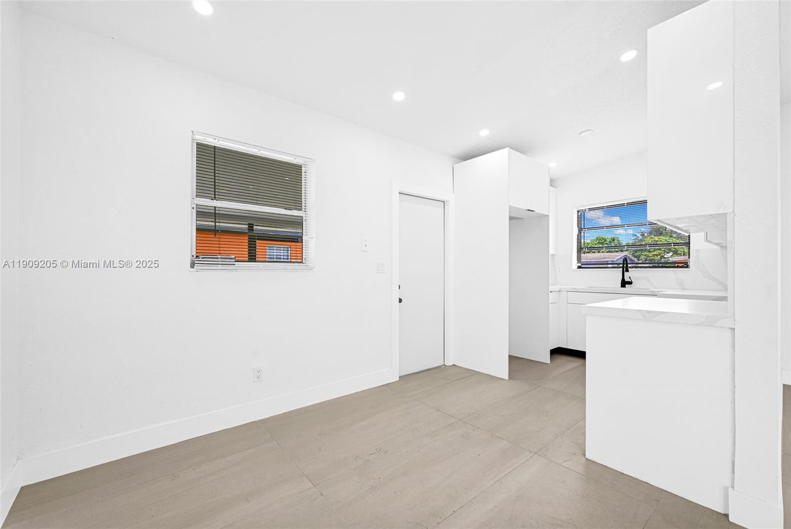 FLEETWOOD GARDENS SEC 1 - Residential