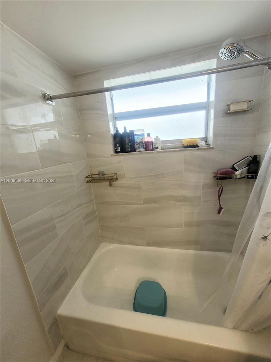 JADE WINDS GROUP - - Residential