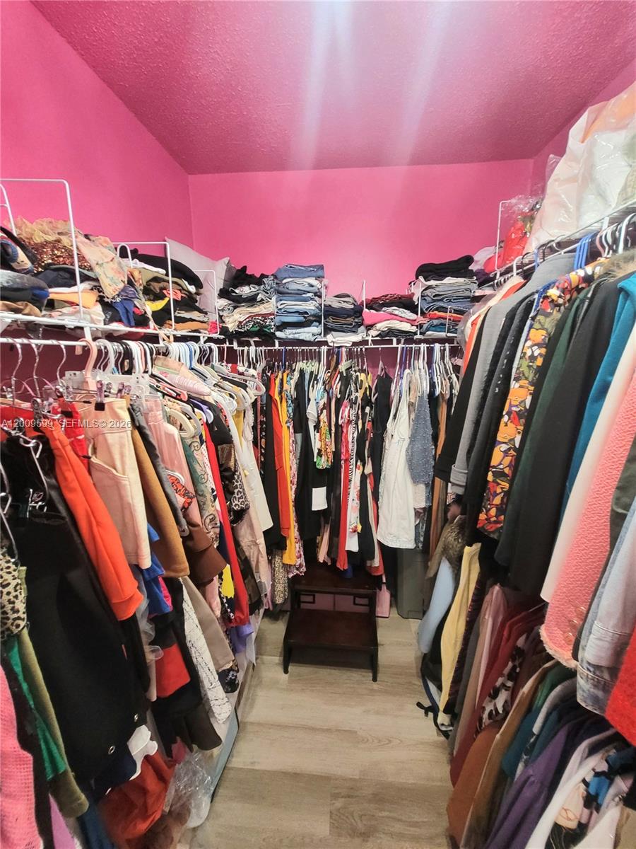 JADE WINDS GROUP - - Residential