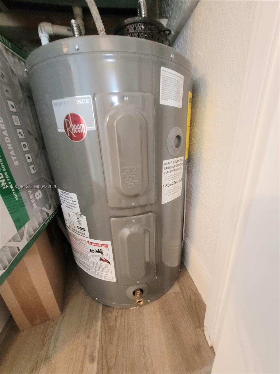 JADE WINDS GROUP - - Residential