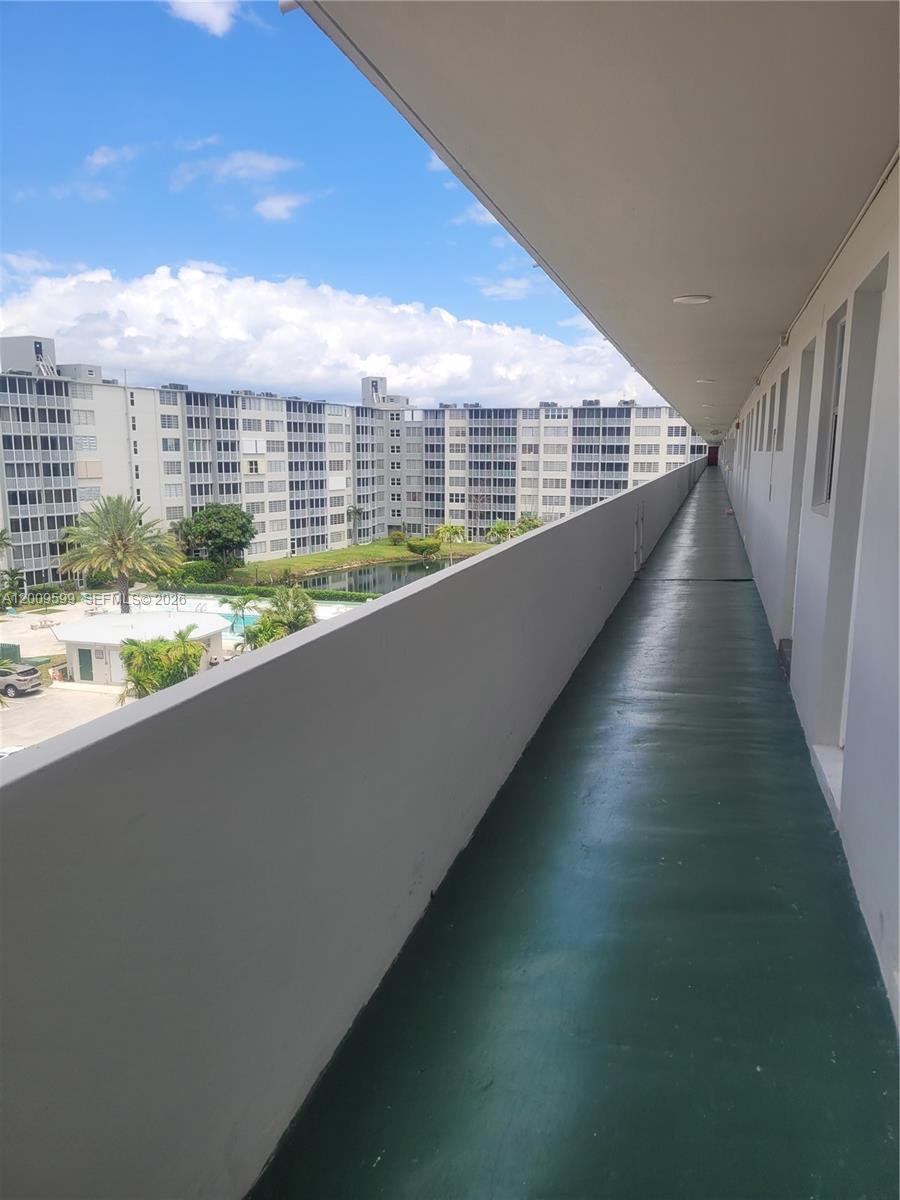 JADE WINDS GROUP - - Residential