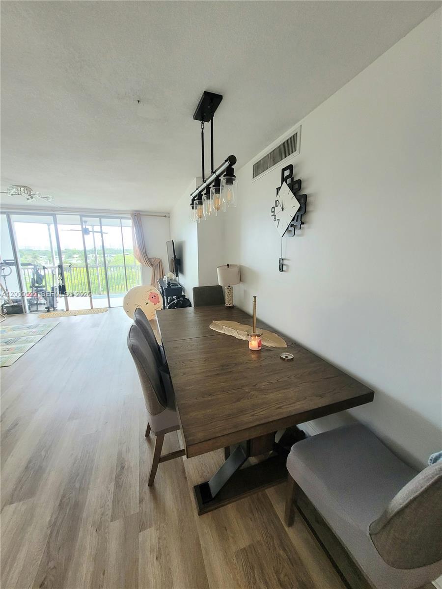 JADE WINDS GROUP - - Residential