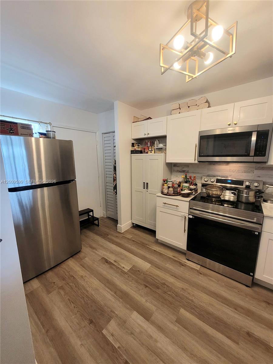 JADE WINDS GROUP - - Residential