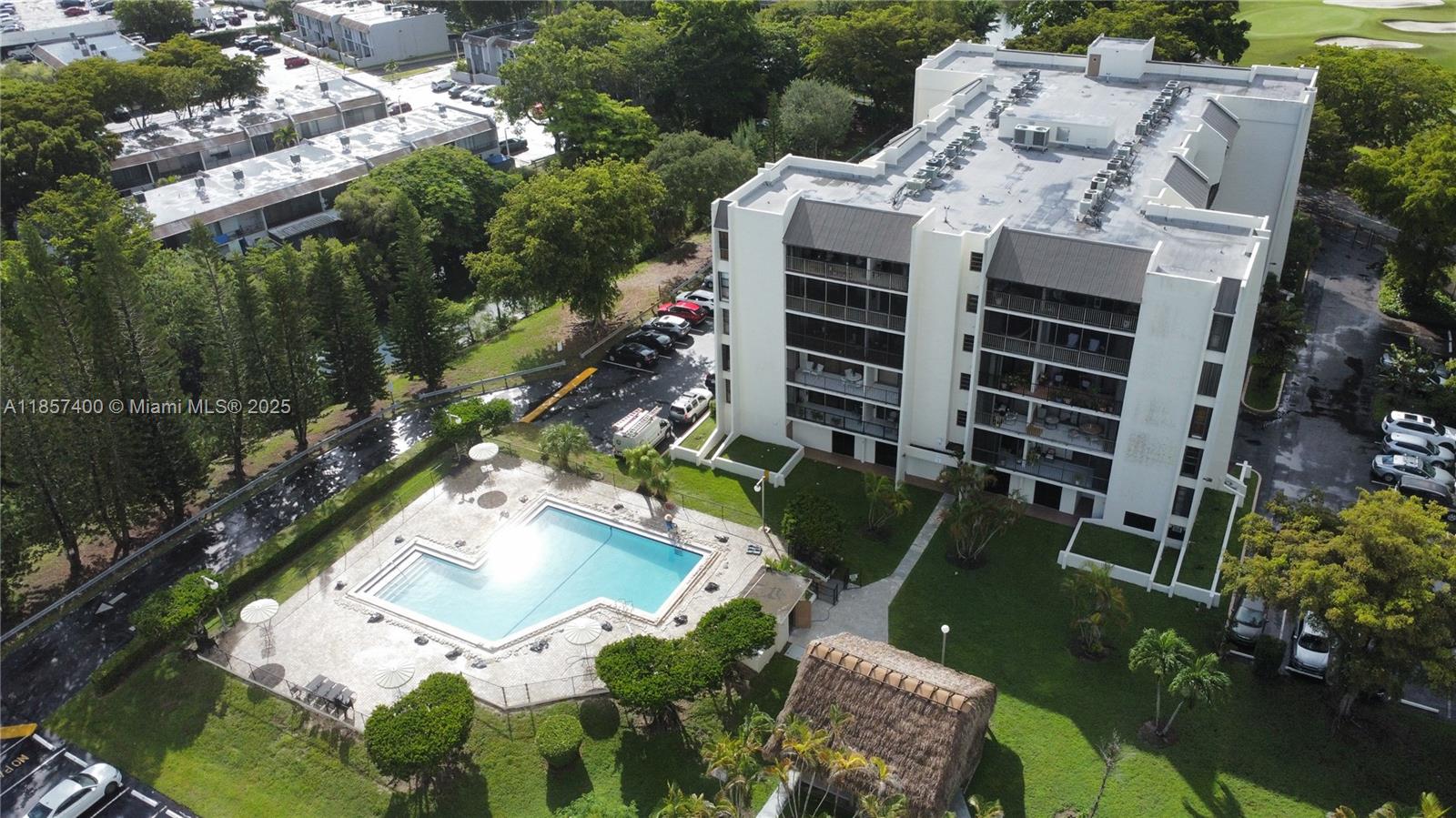 RACQUET CLUB OF KENDALE L - Residential