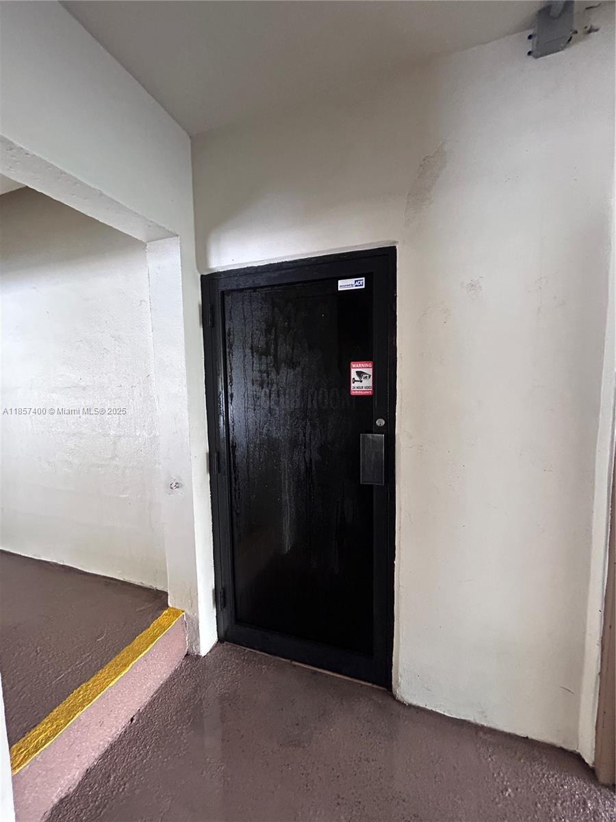 RACQUET CLUB OF KENDALE L - Residential