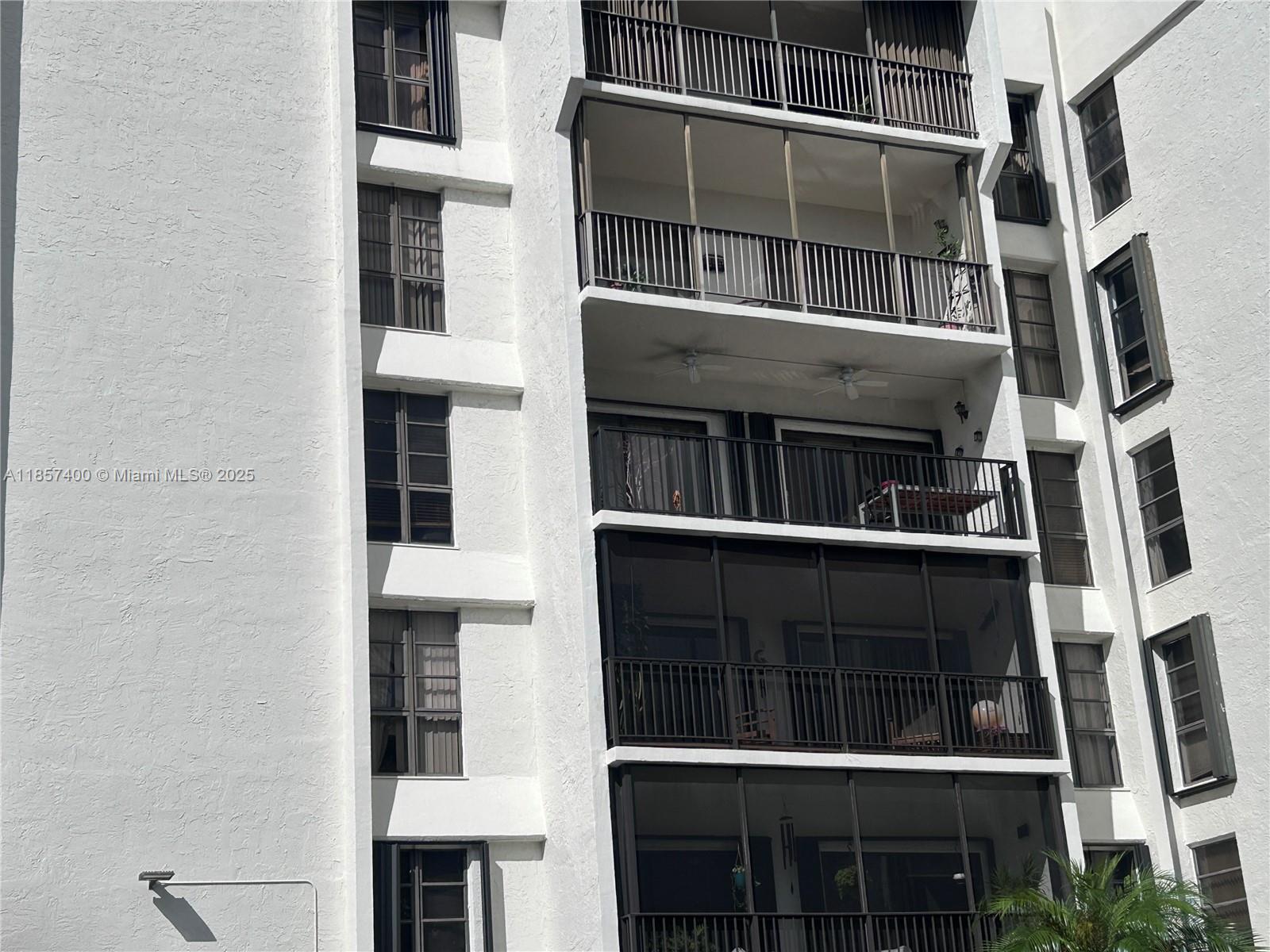 RACQUET CLUB OF KENDALE L - Residential