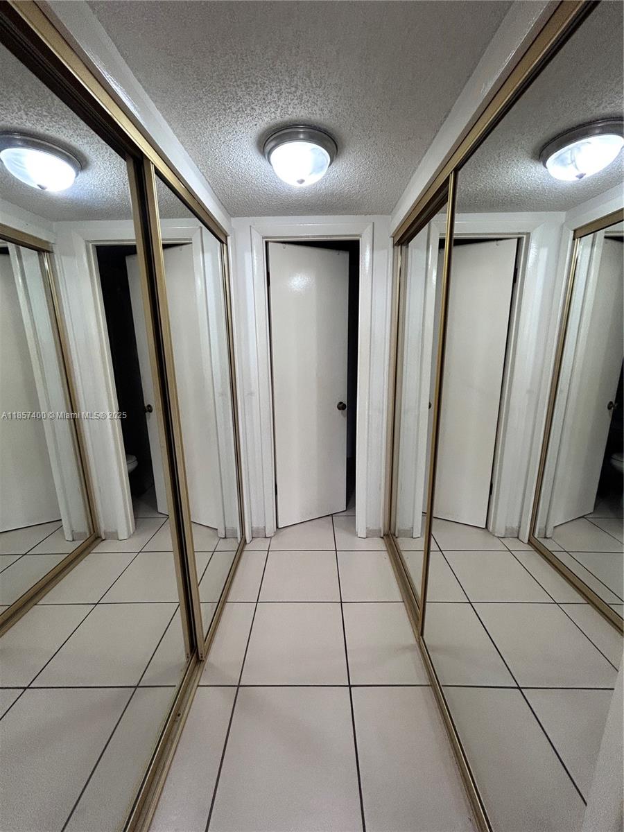 RACQUET CLUB OF KENDALE L - Residential