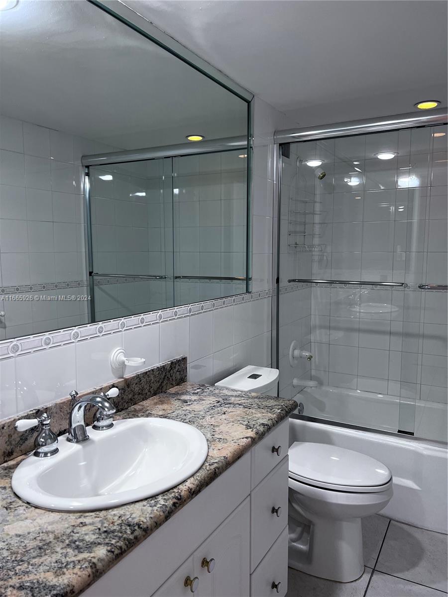 SEACOAST 5151 CONDO - Residential Lease