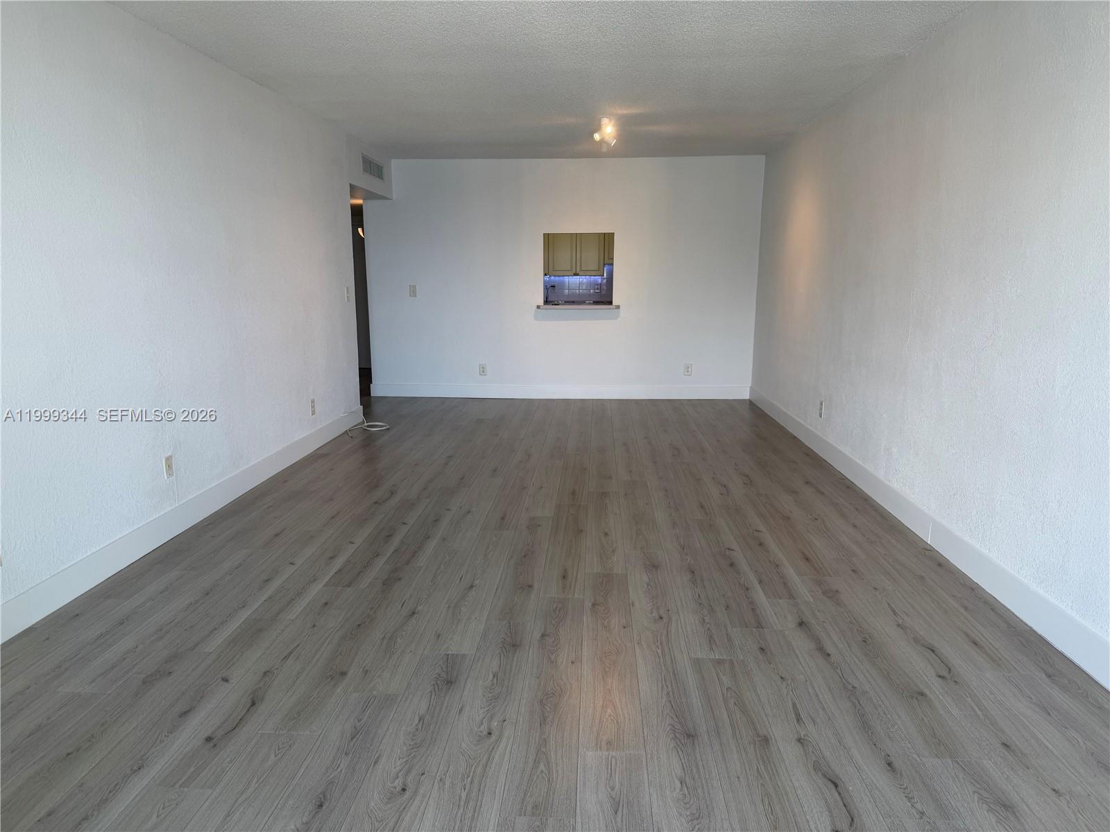 OCEANVIEW BUILDING B COND - Residential Lease