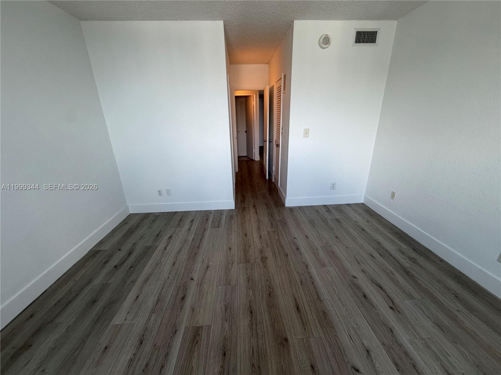 OCEANVIEW BUILDING B COND - Residential Lease
