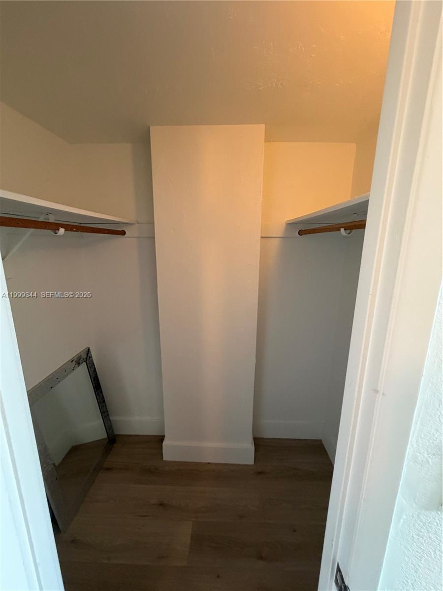 OCEANVIEW BUILDING B COND - Residential Lease