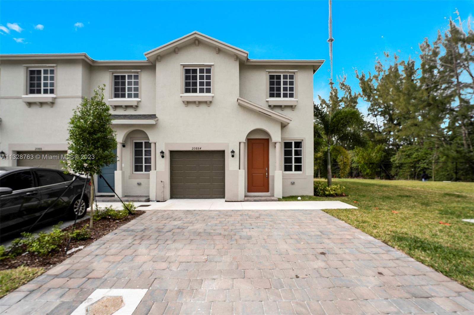 WALDEN PLACE II - Residential Lease