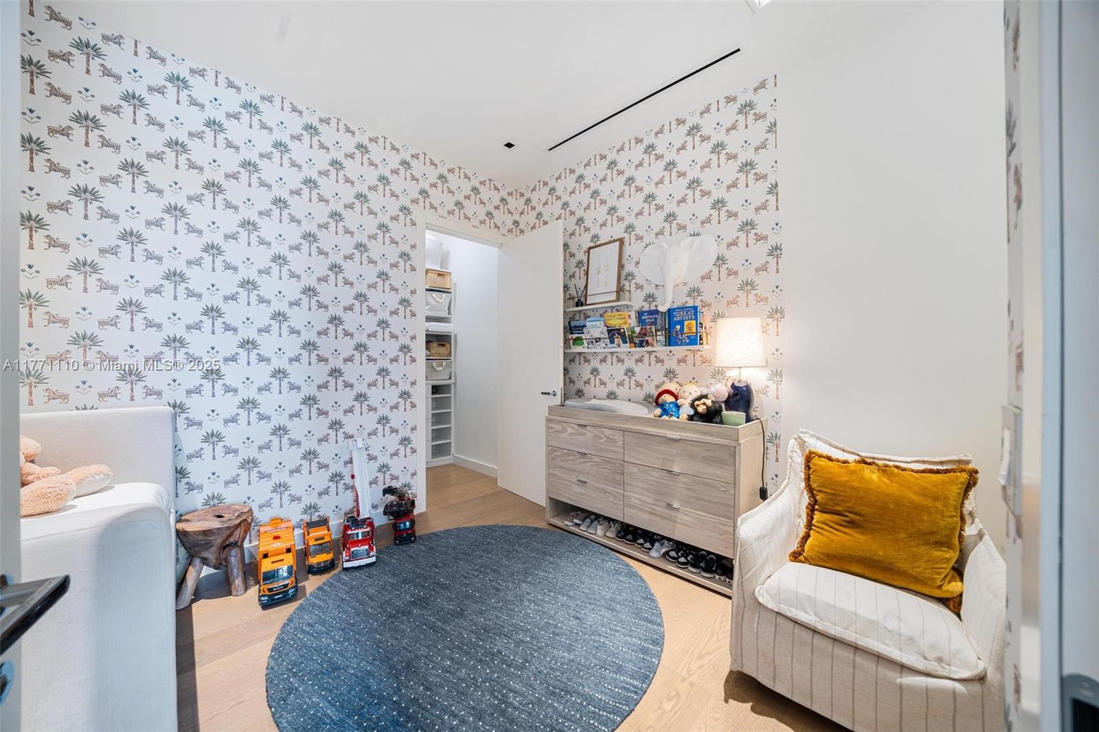 4701 NORTH MERIDIAN CONDO - Residential