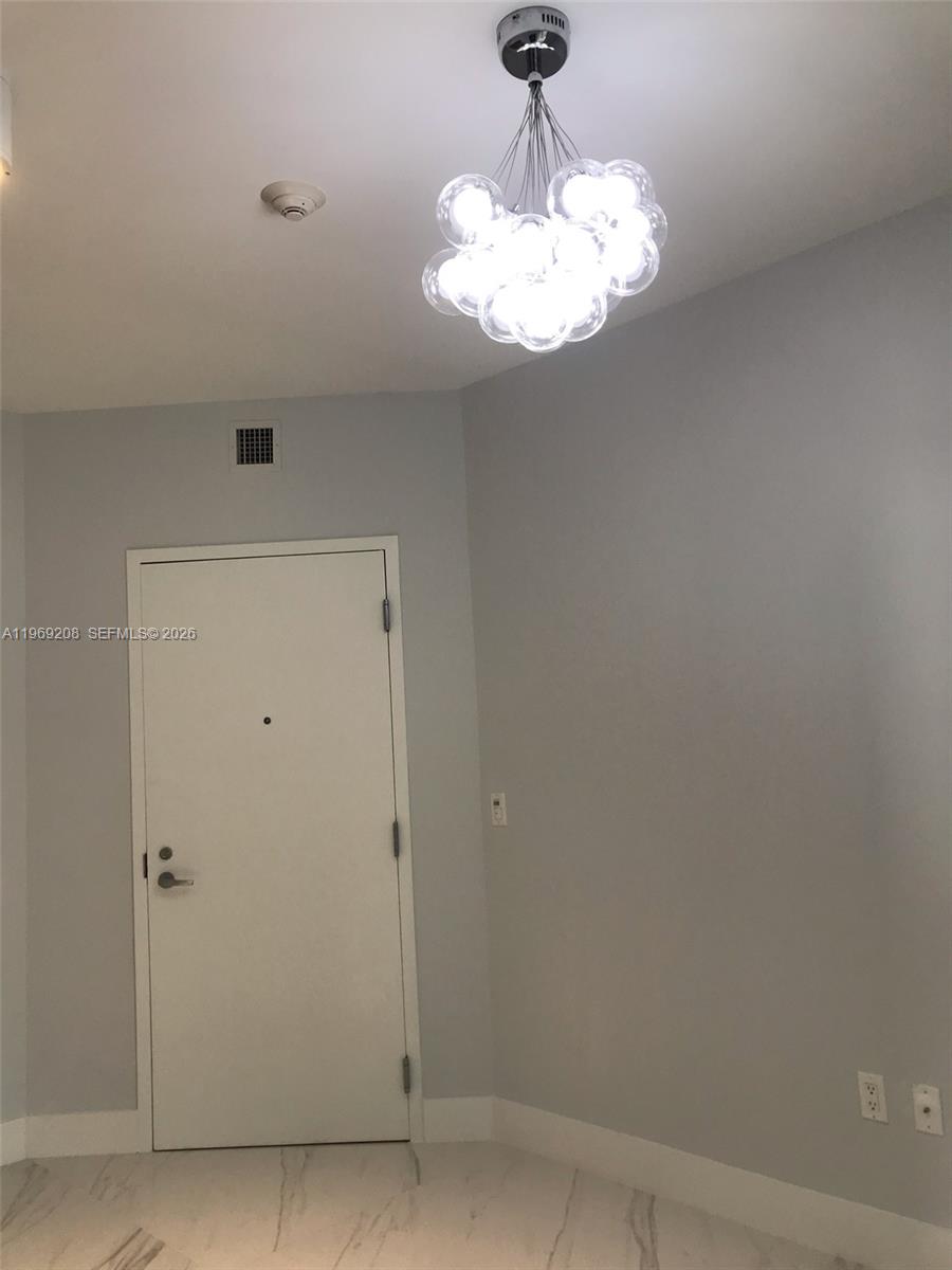 THE HARBOUR NORTH CONDO - Residential Lease