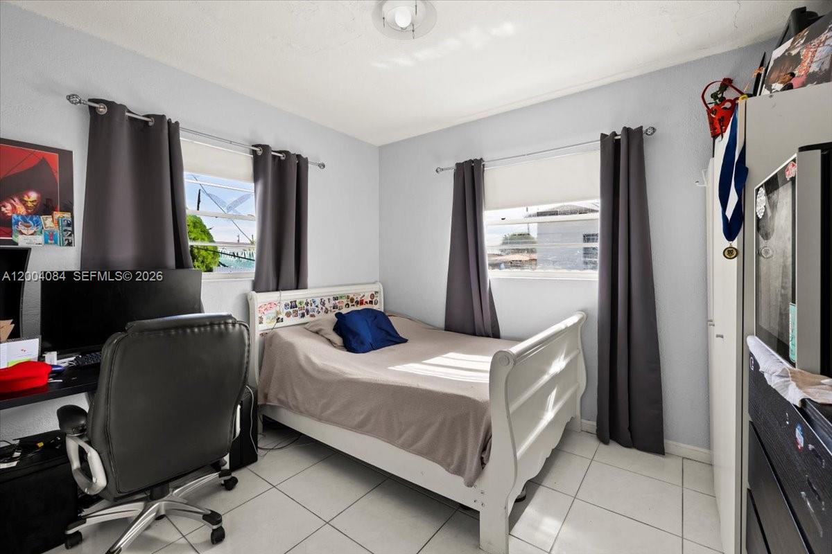 OLYMPIC HTGS - Residential