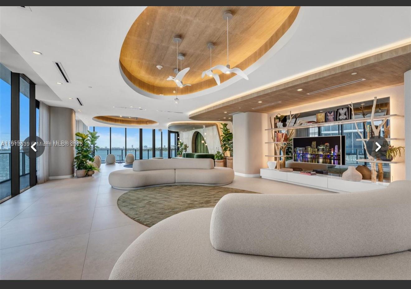 Edgewater - Residential Lease