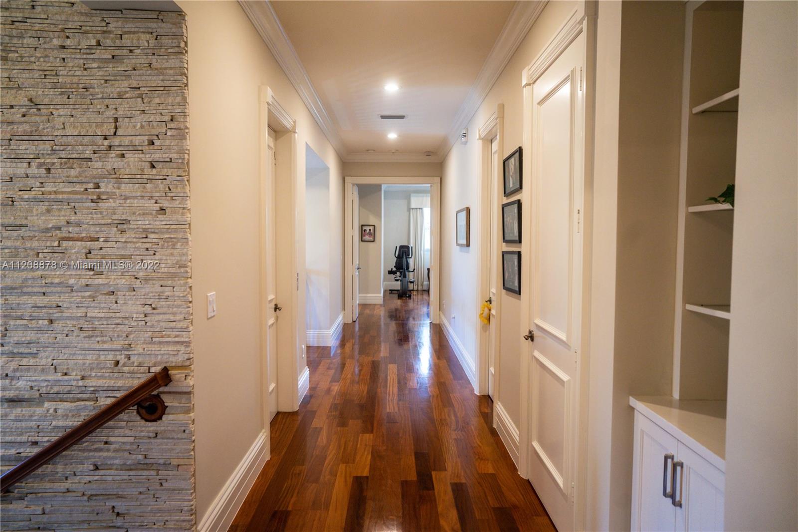 KENDAL GREEN HOMESITES - Residential