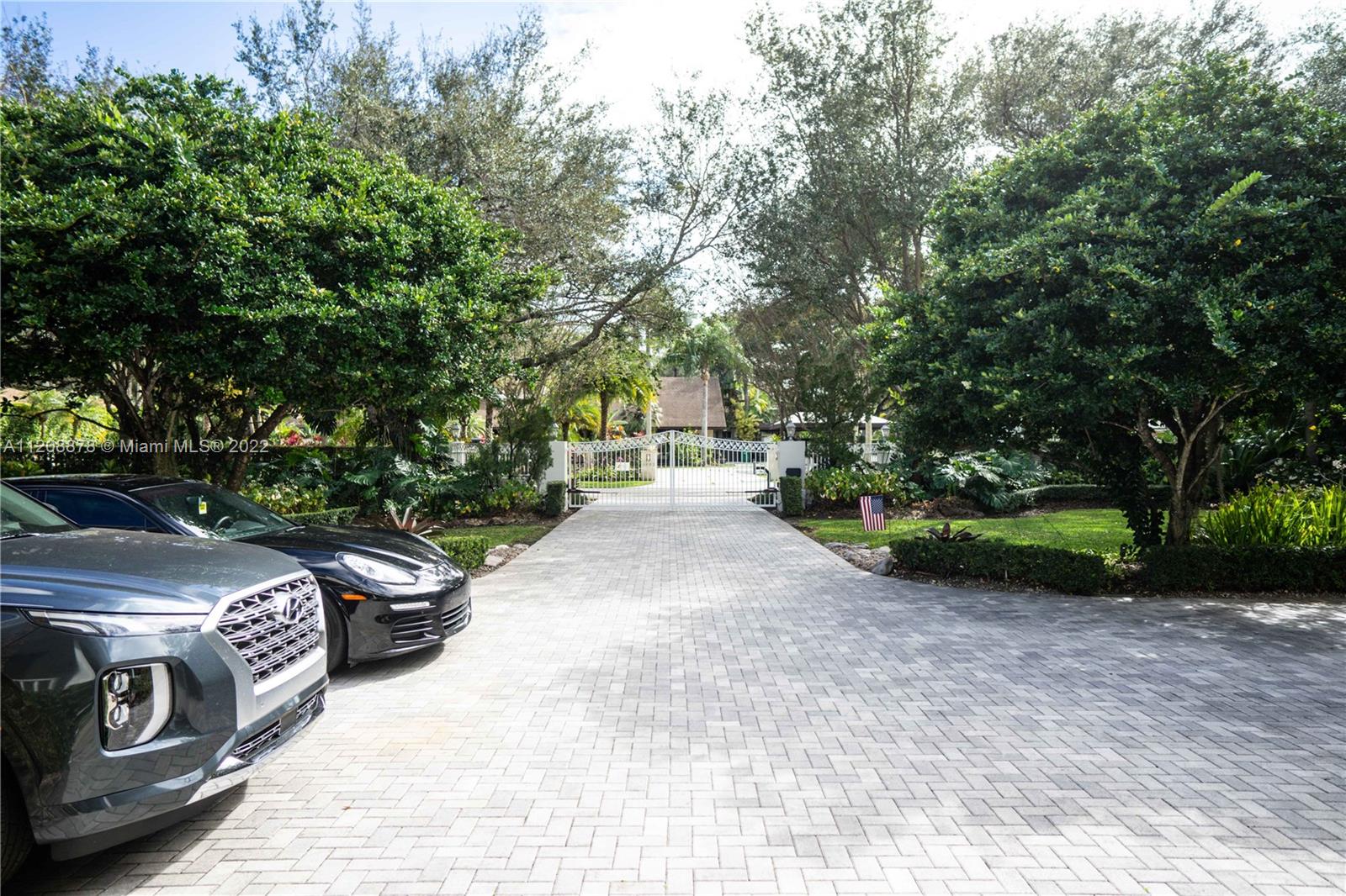 KENDAL GREEN HOMESITES - Residential