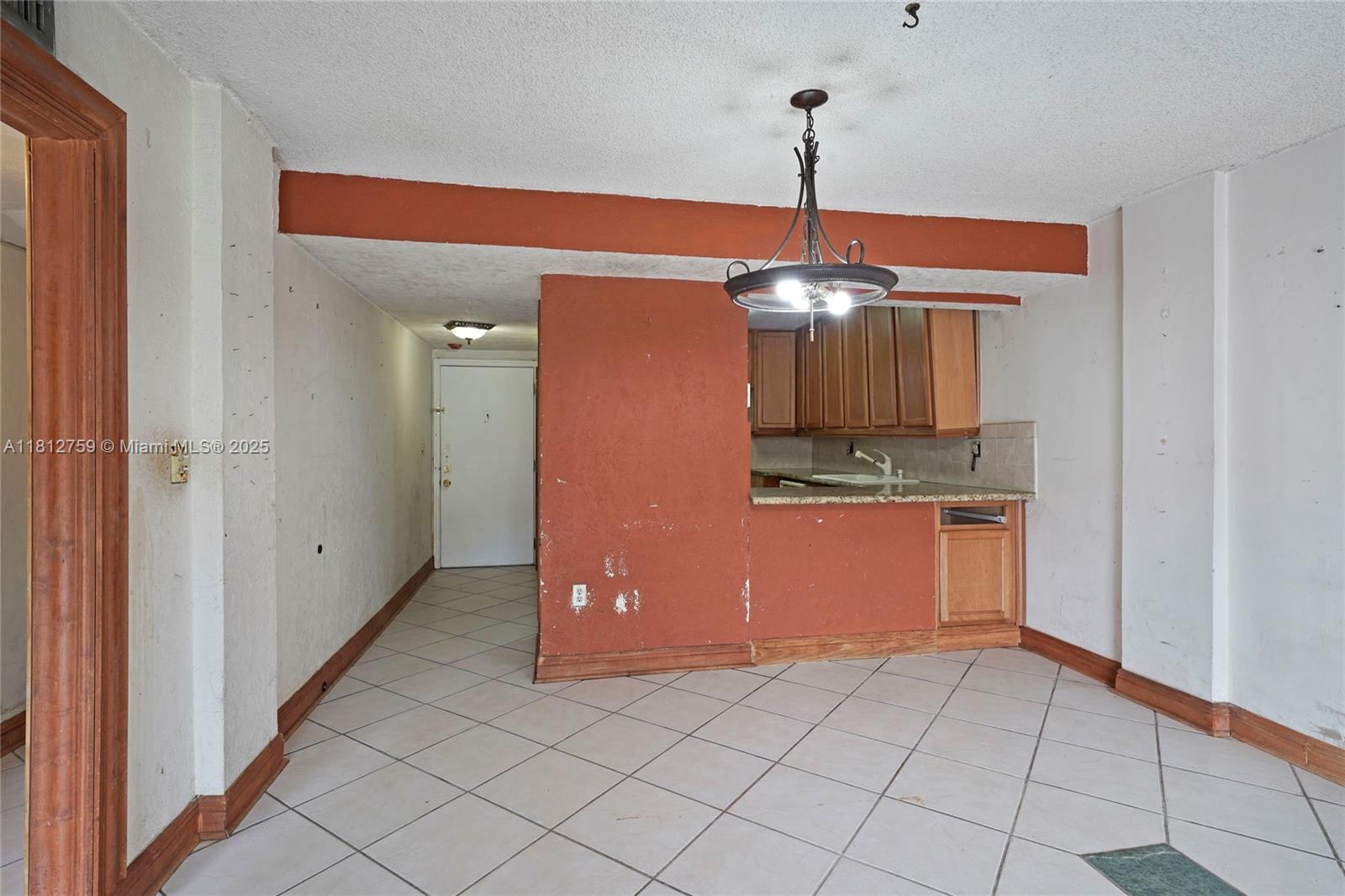 PALM-WEST GARDENS CONDO - Residential