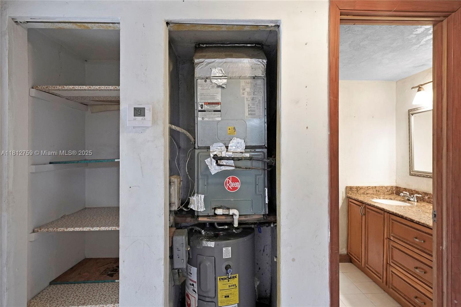 PALM-WEST GARDENS CONDO - Residential