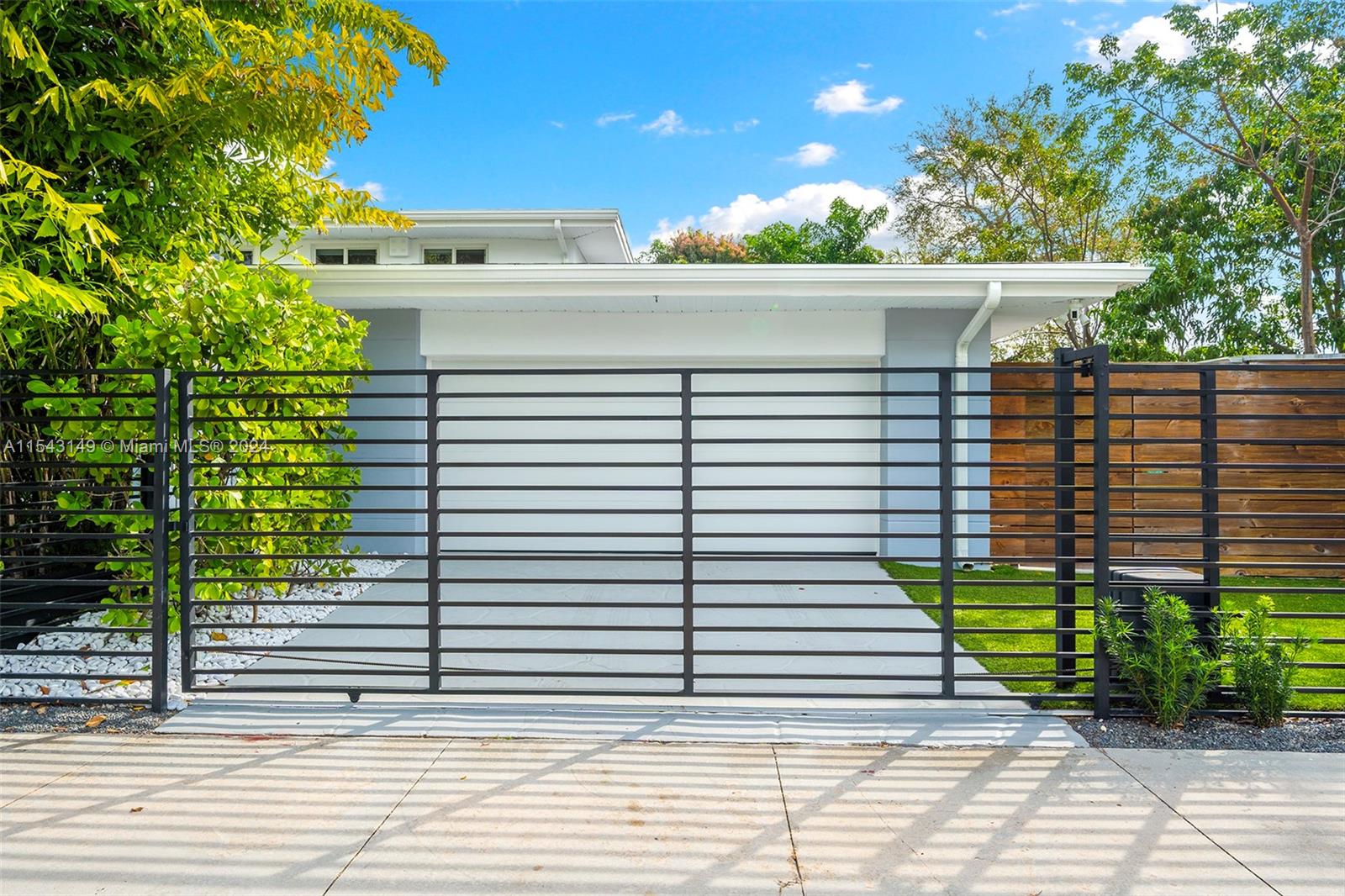 FROW HOMESTEAD - Residential