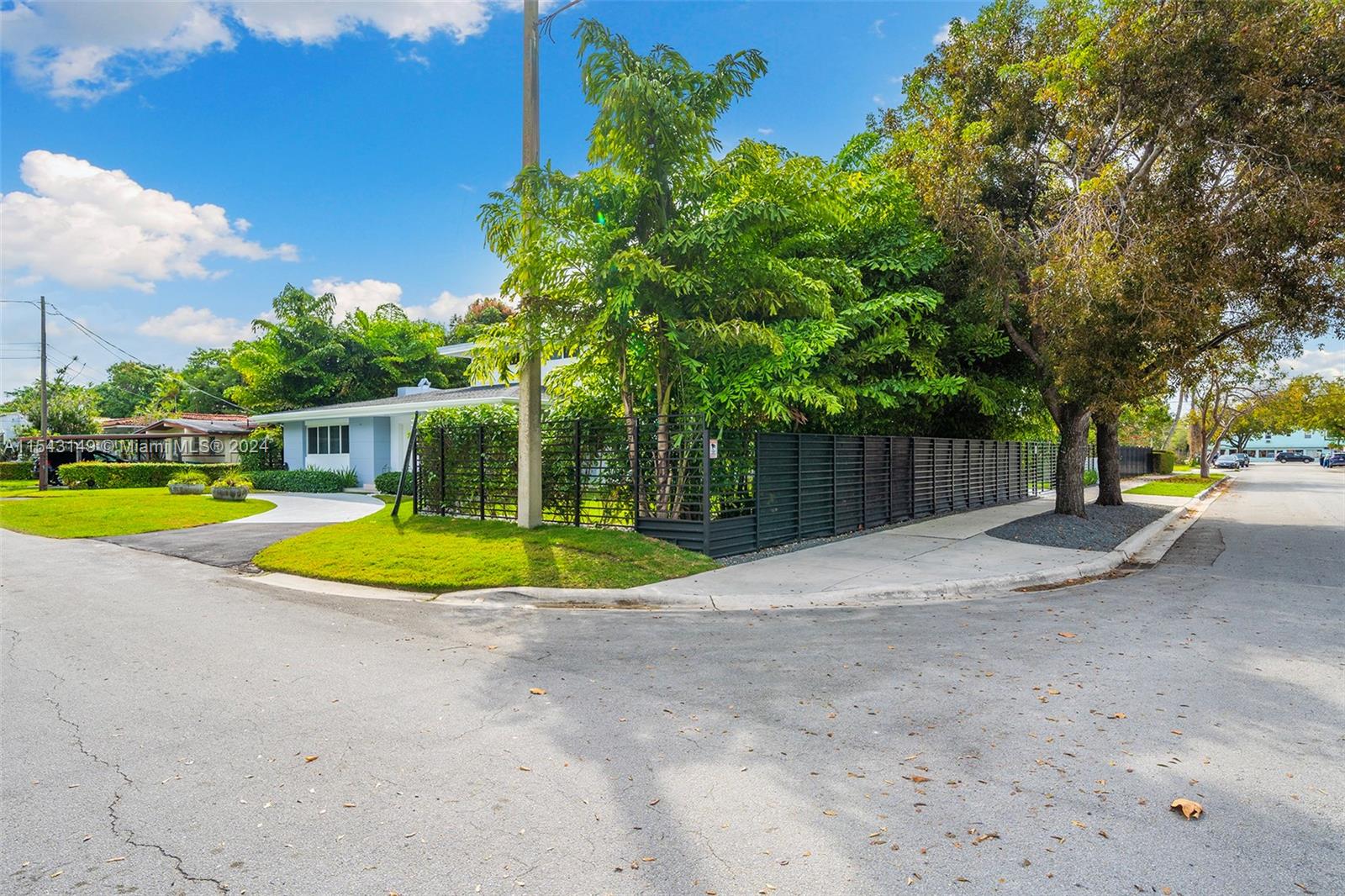 FROW HOMESTEAD - Residential