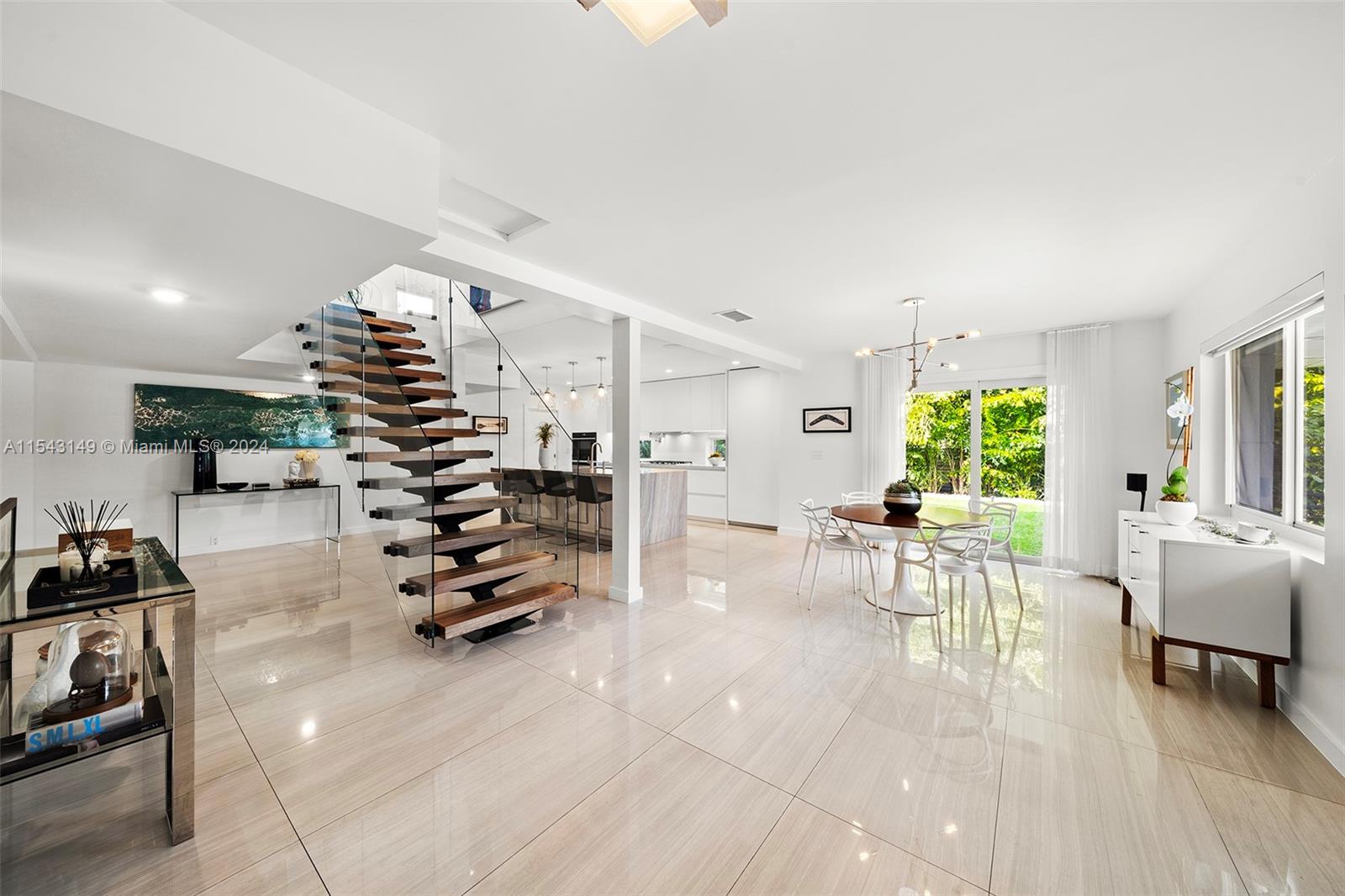 FROW HOMESTEAD - Residential