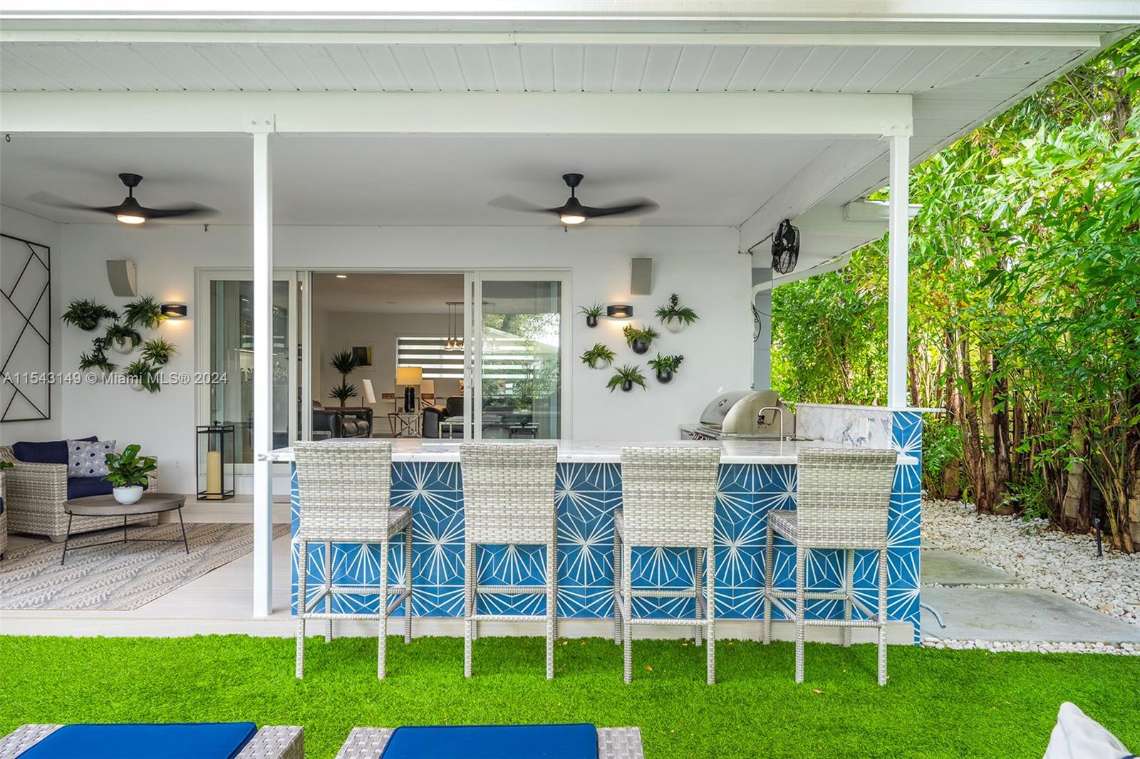 FROW HOMESTEAD - Residential