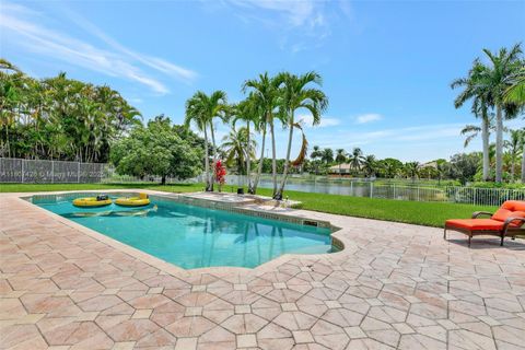 4779 Tropicana Ave Cooper City FL 33330