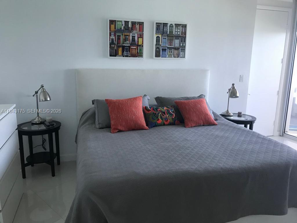 TDR TOWER III CONDO - Residential