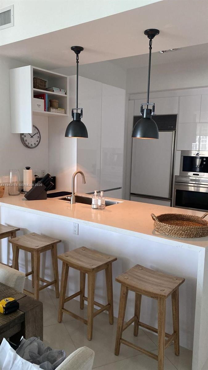 TDR TOWER III CONDO - Residential