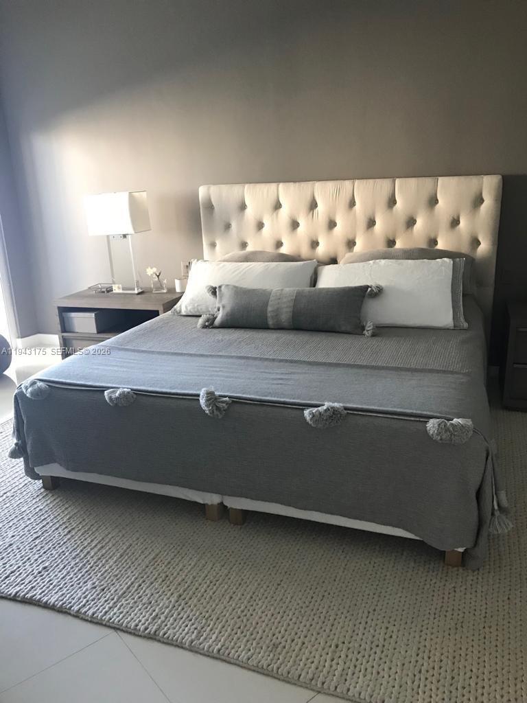 TDR TOWER III CONDO - Residential