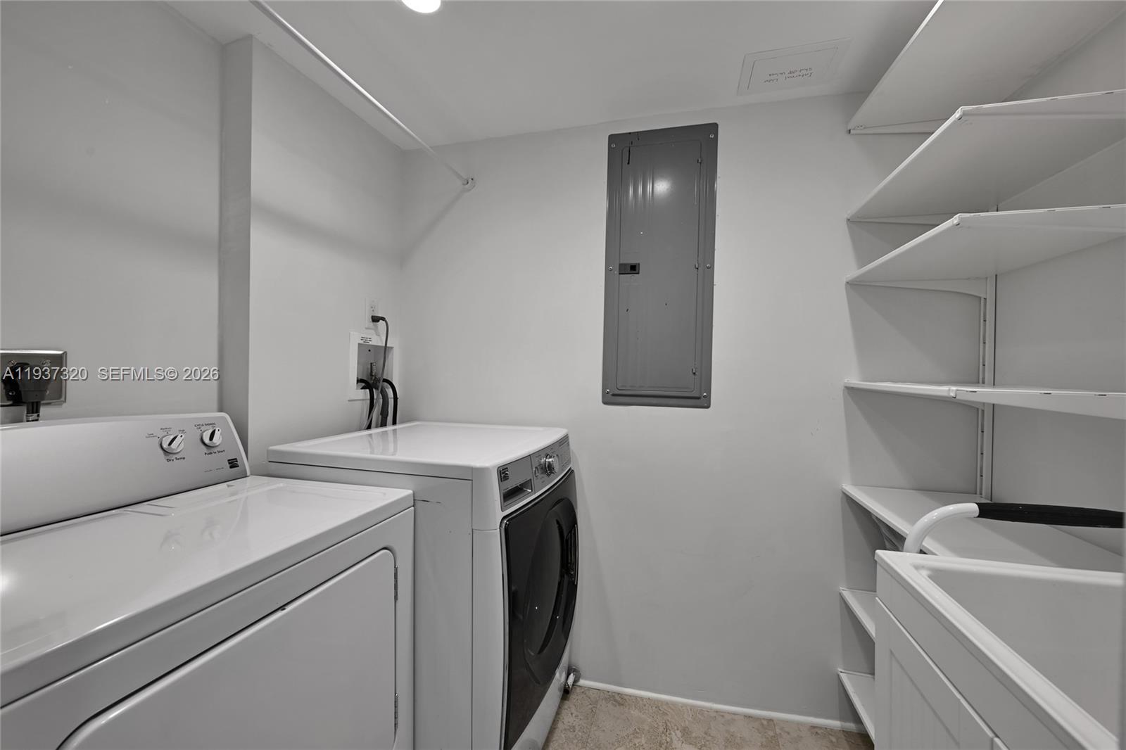 POINCIANA IS YT & RCQ CLU - Residential