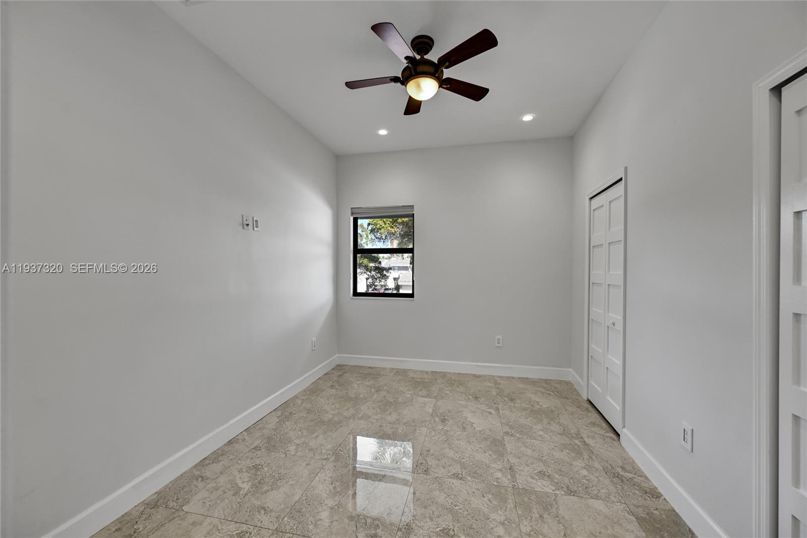 POINCIANA IS YT & RCQ CLU - Residential