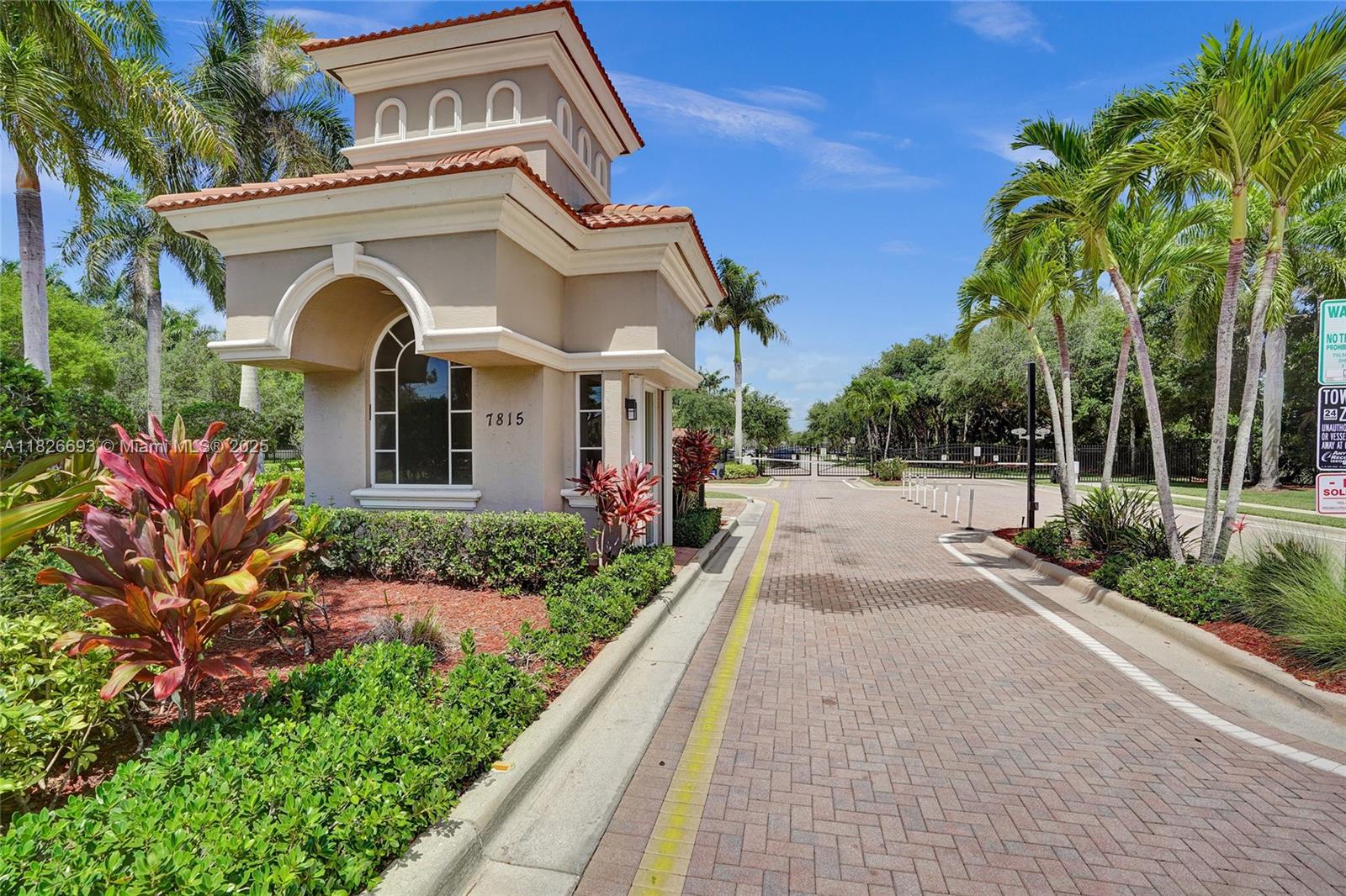 CAPISTARA - Residential