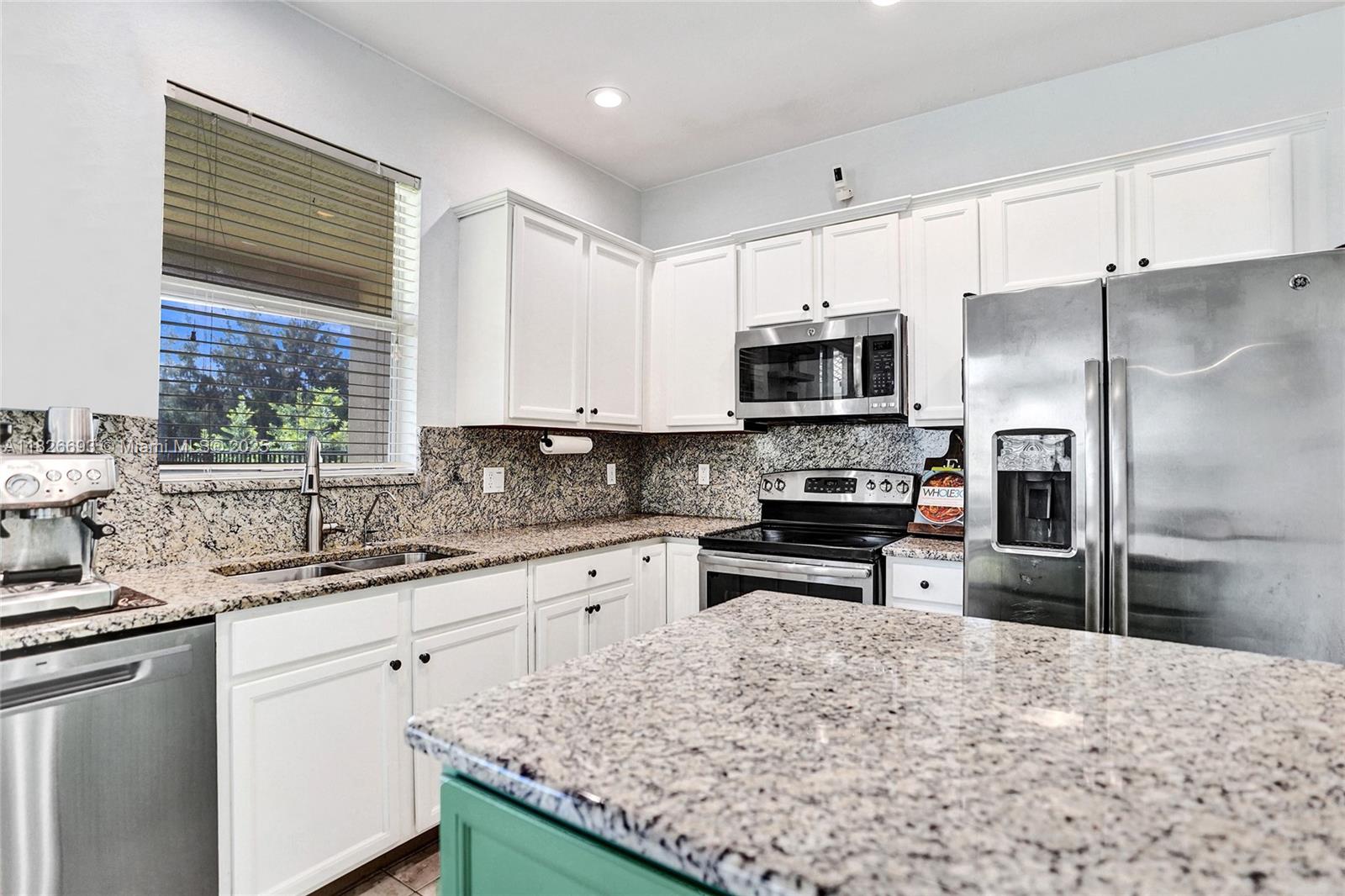 CAPISTARA - Residential