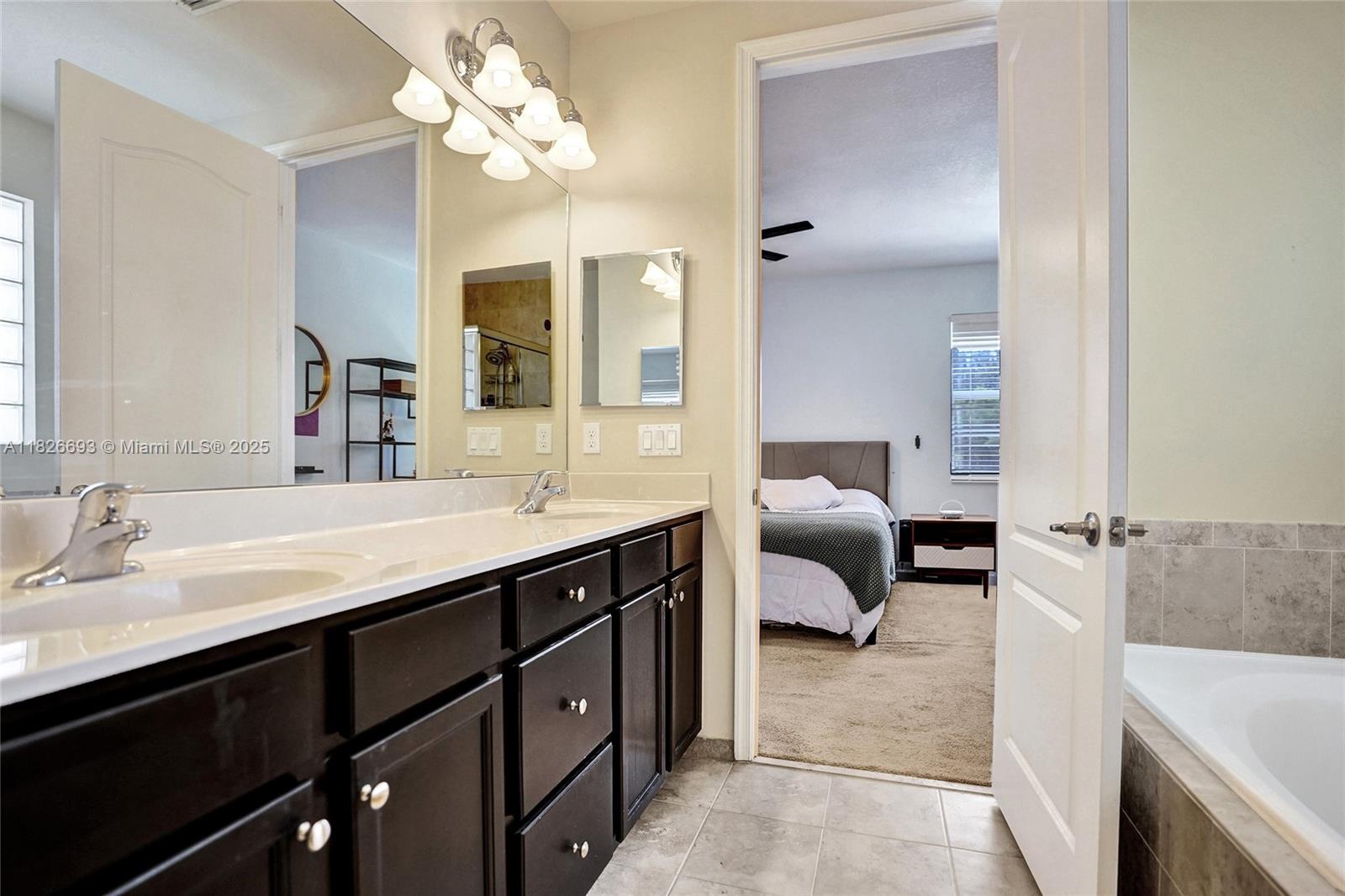 CAPISTARA - Residential