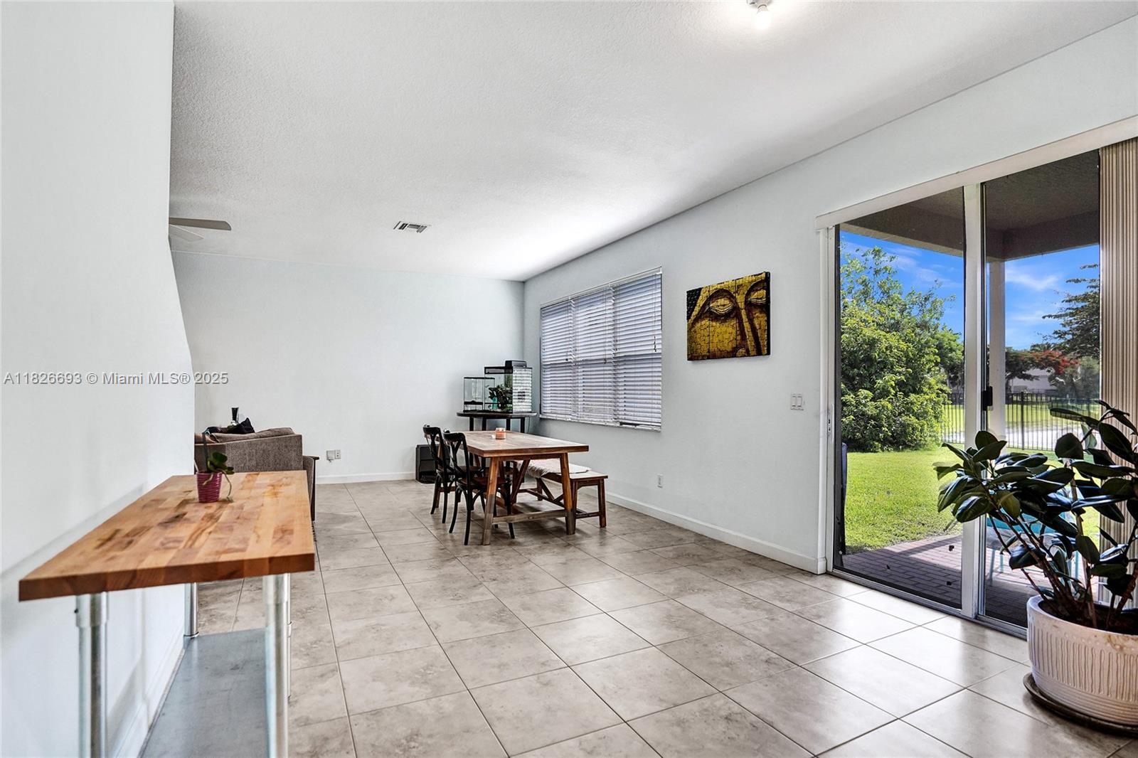 CAPISTARA - Residential