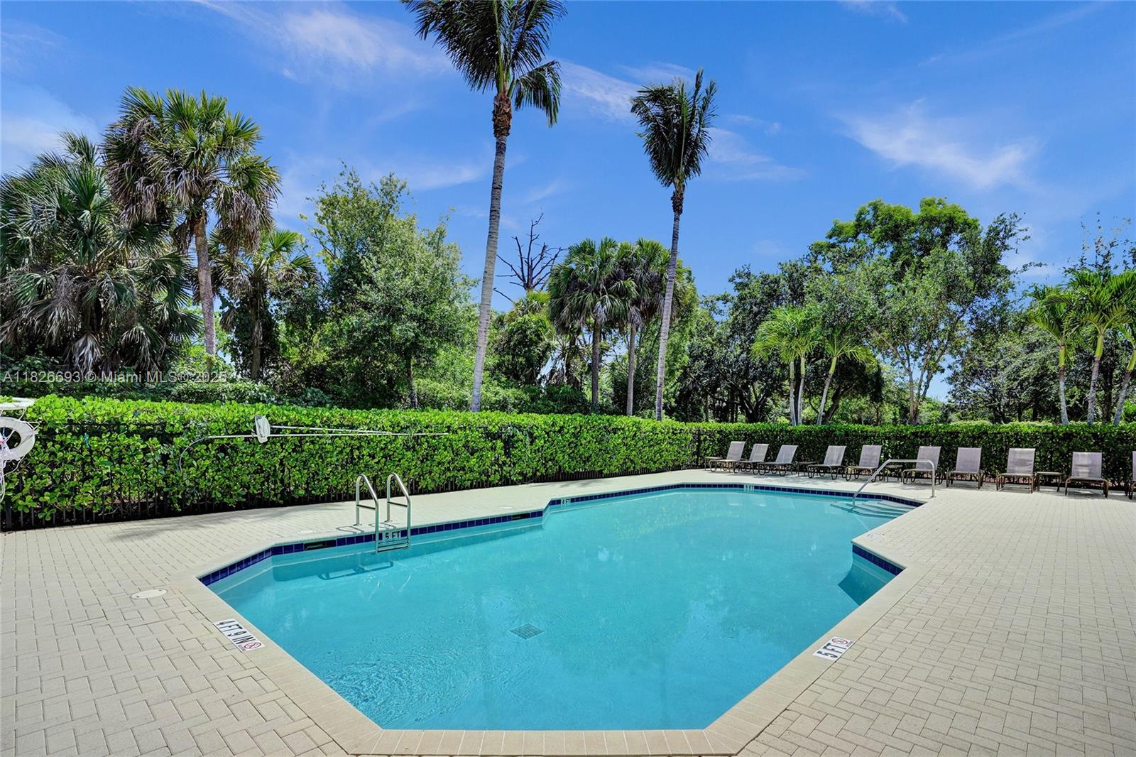 CAPISTARA - Residential