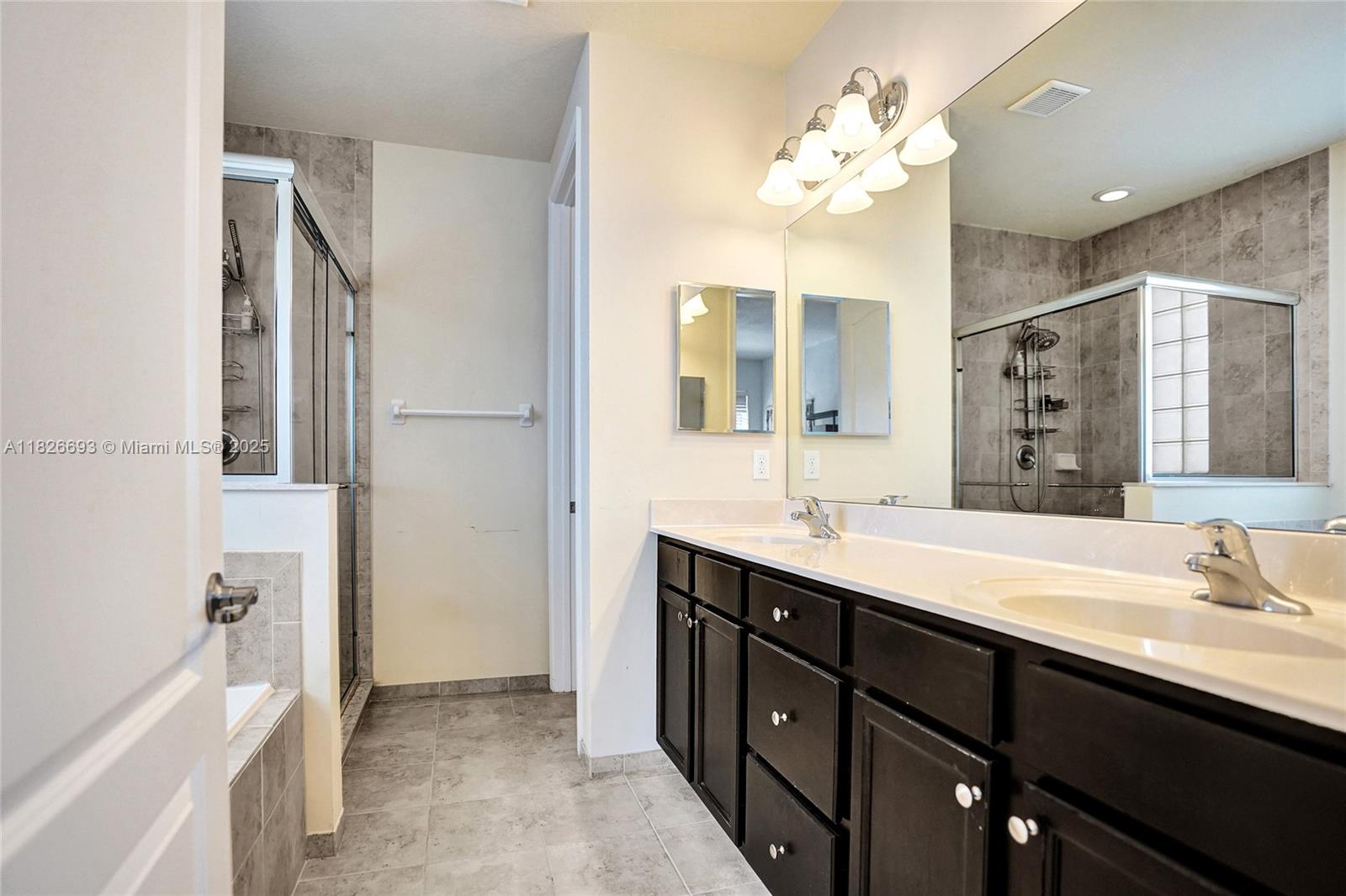 CAPISTARA - Residential