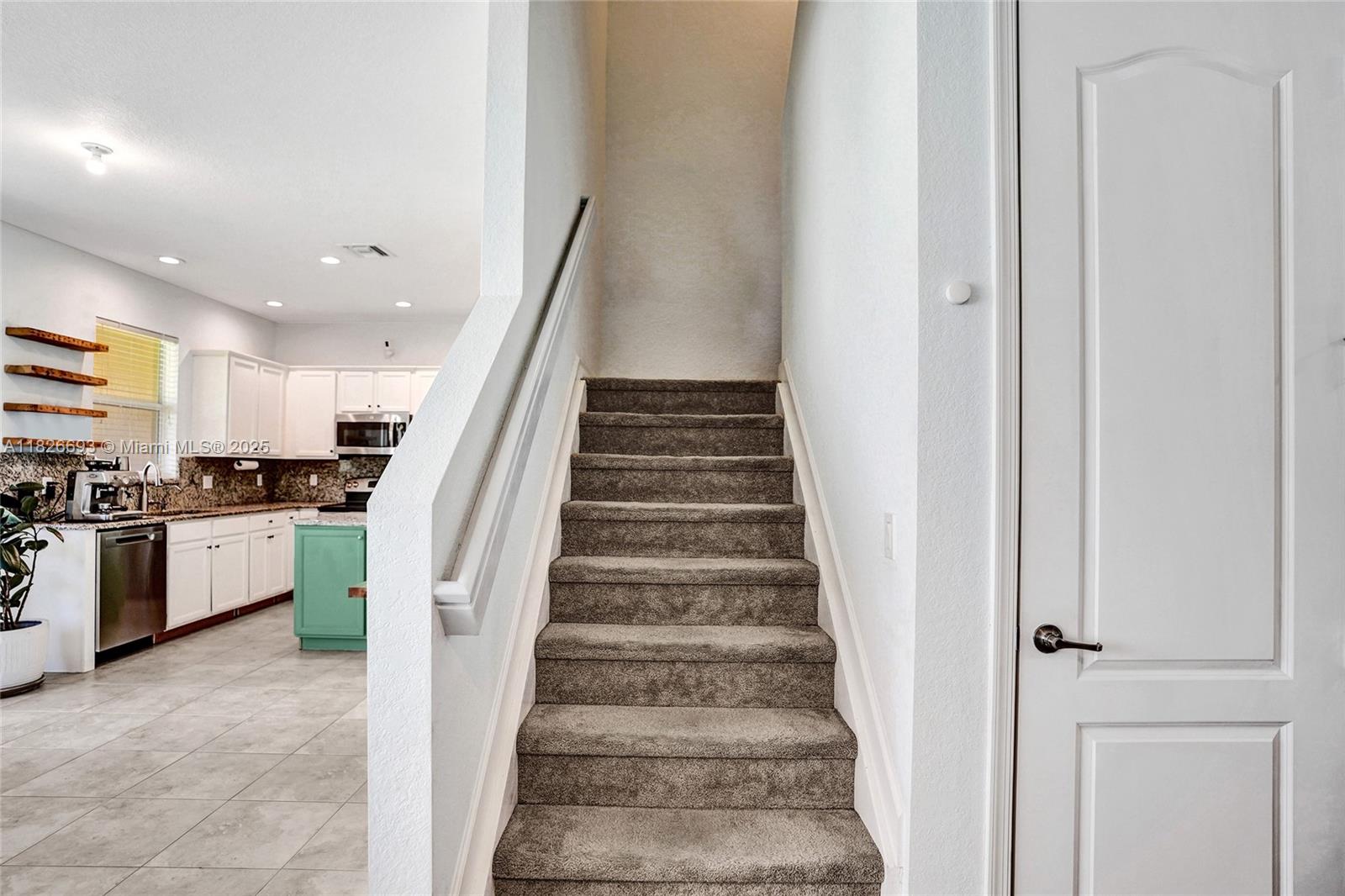 CAPISTARA - Residential