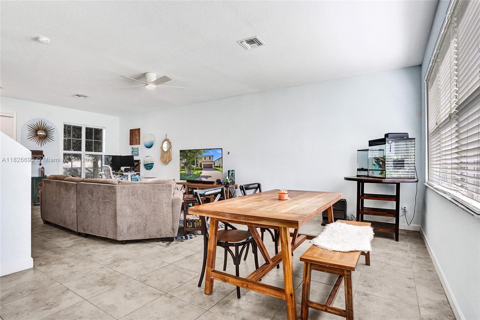 CAPISTARA - Residential