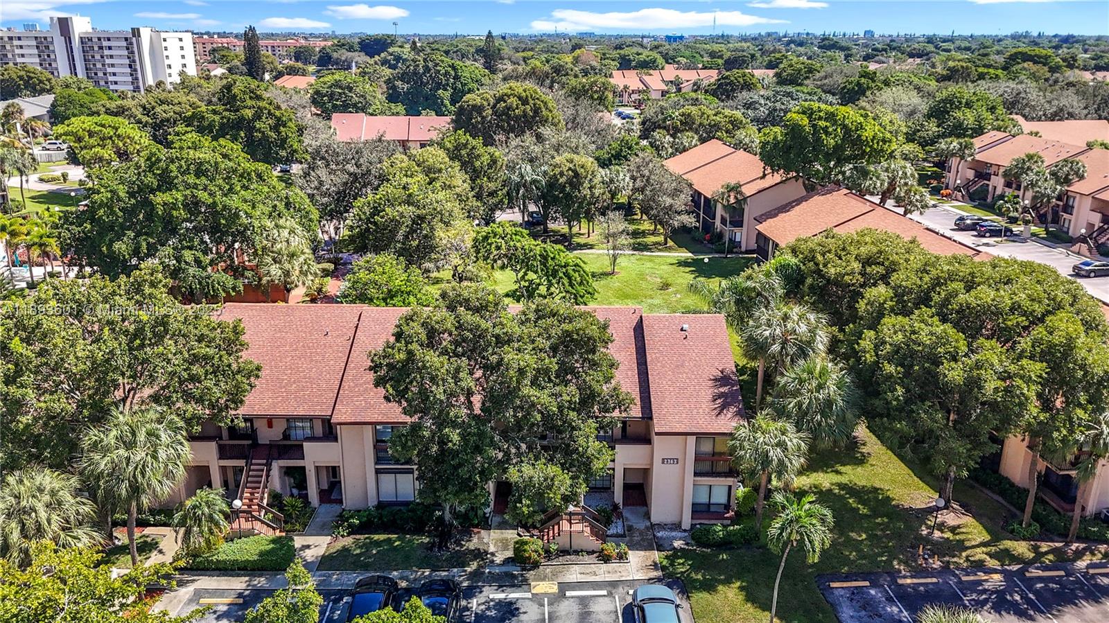 MEADOWRIDGE CONDO - Residential