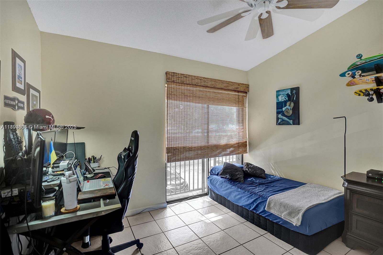MEADOWRIDGE CONDO - Residential