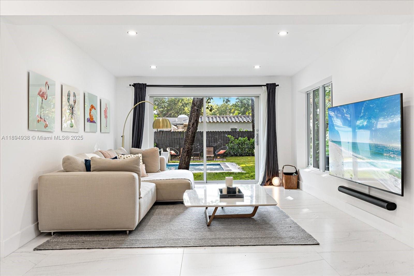 BRICKELL HAMMOCK UNIT NO - Residential Lease