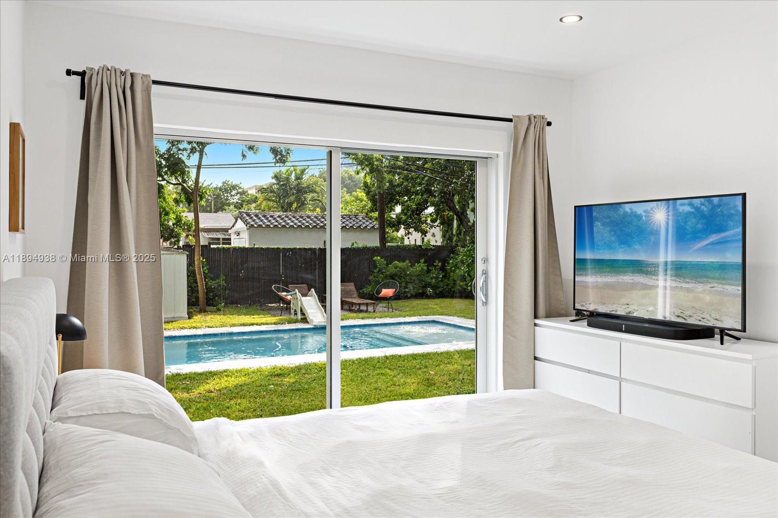 BRICKELL HAMMOCK UNIT NO - Residential Lease