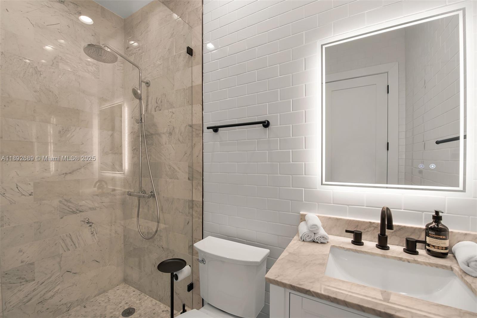 CENTRAL MIAMI PART 1 - Residential Lease