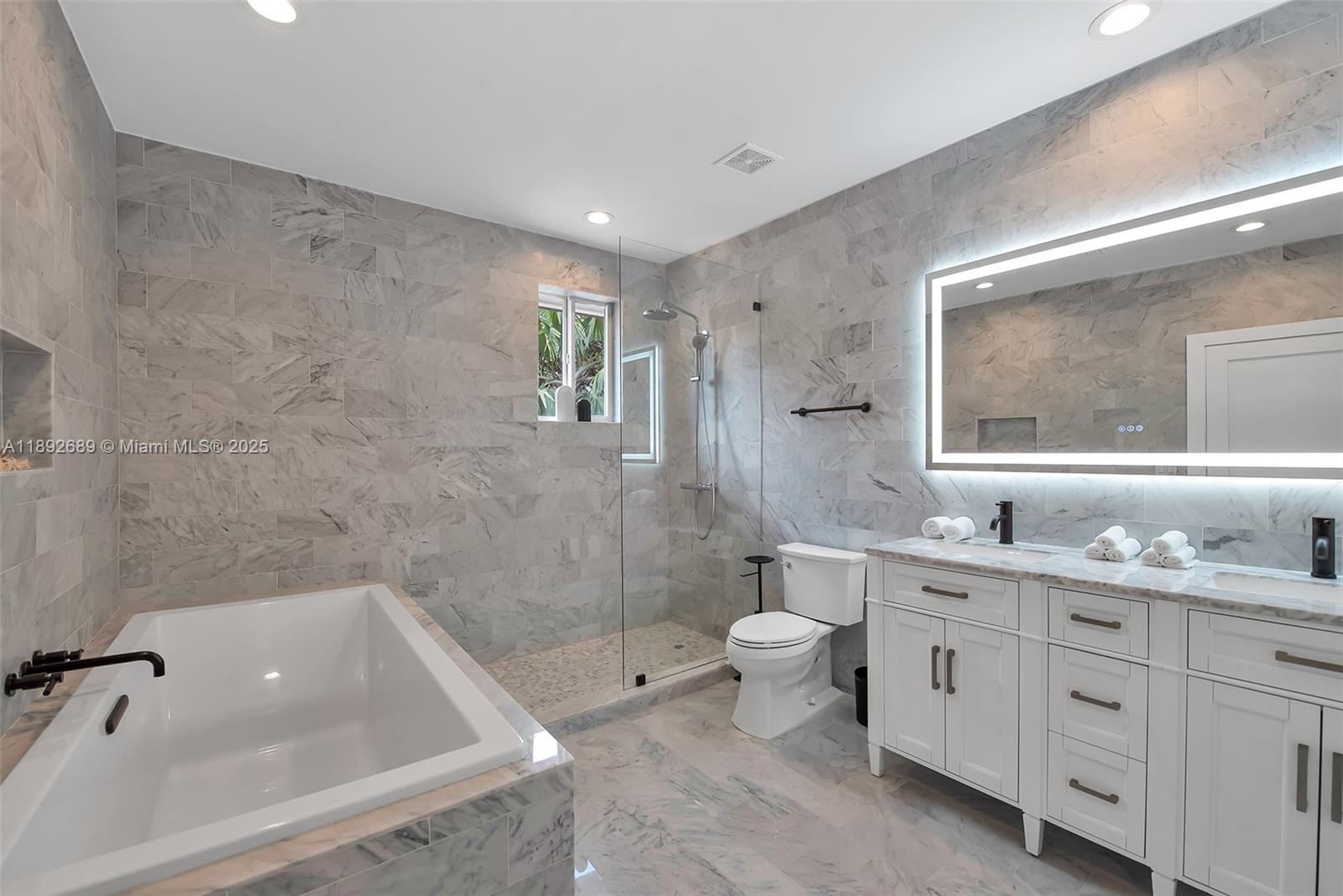 CENTRAL MIAMI PART 1 - Residential Lease